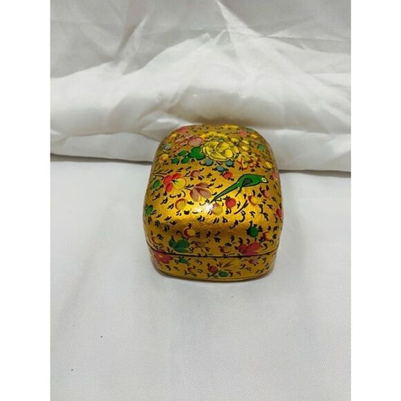 Vintage Kashmir Homemade Trinket Box Black Lacquered Floral Design 3.5 X 2.5 In. - Picture 7 of 9